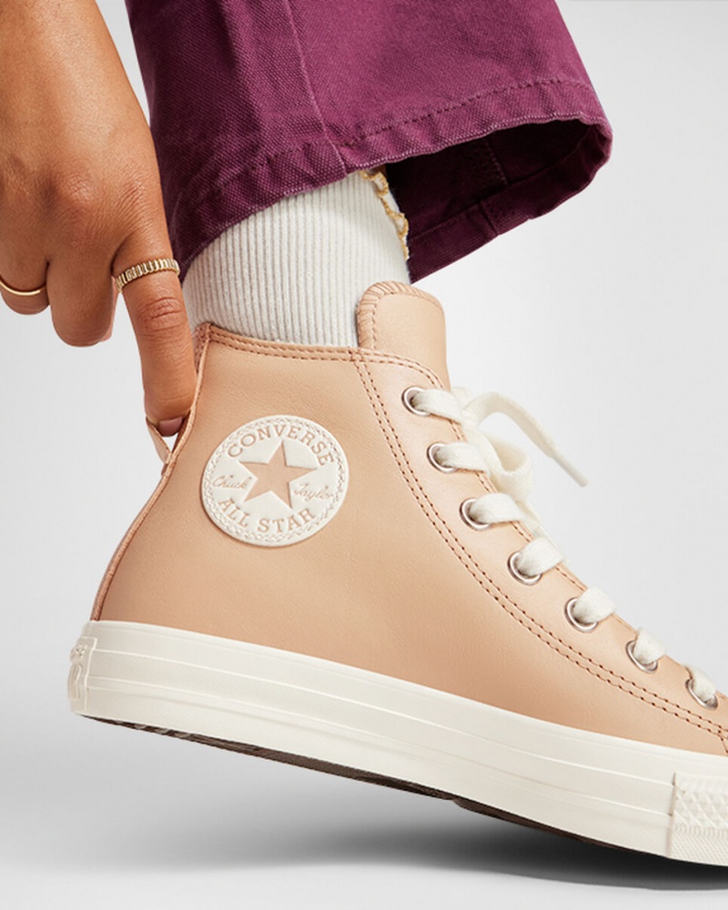 Converse Chuck Taylor All Star Cuir Faux Fur Lining Epic Dune / Egret / Egret  | BPW-5750600