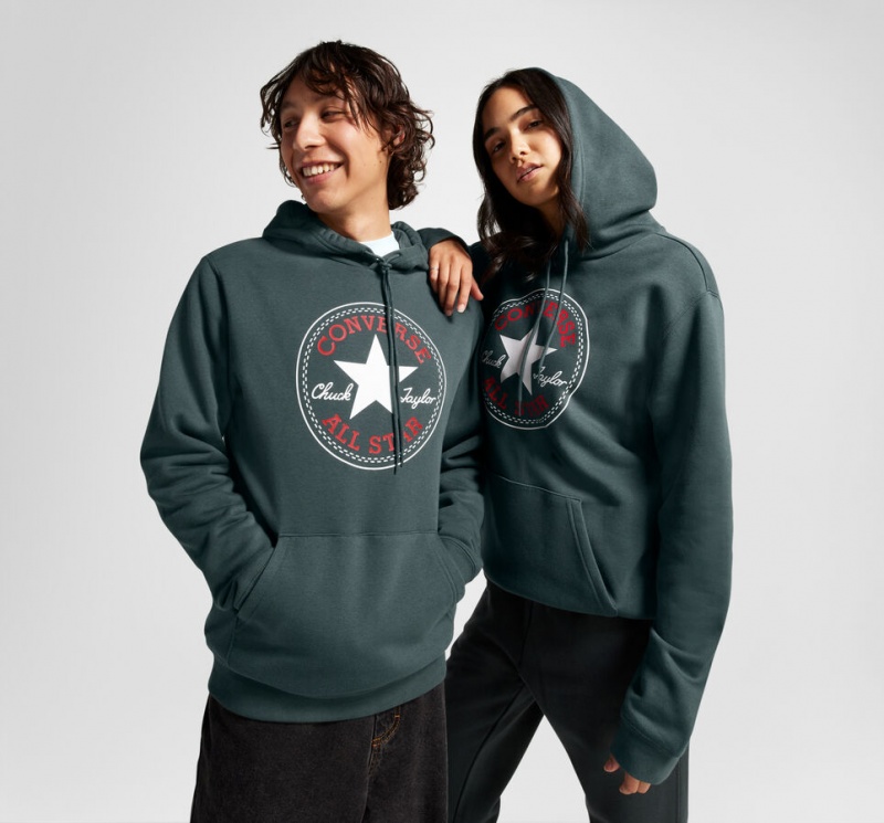 Converse Converse Go-To All Star Patch Standard-Fit Fleece Pullover Hoodie Vert  | PNU-0428837