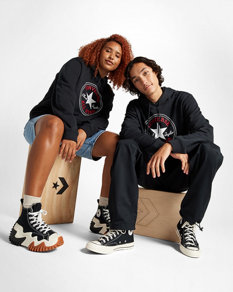 Converse Converse Go-To All Star Patch Standard-Fit Fleece Pullover Hoodie Noir  | GYN-3920968